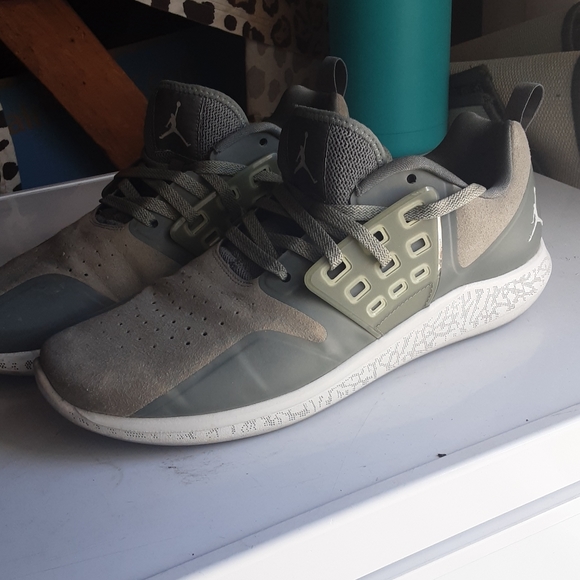 Jordan's - Picture 2 of 2